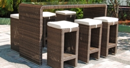 Gartenbar aus Polyrattan