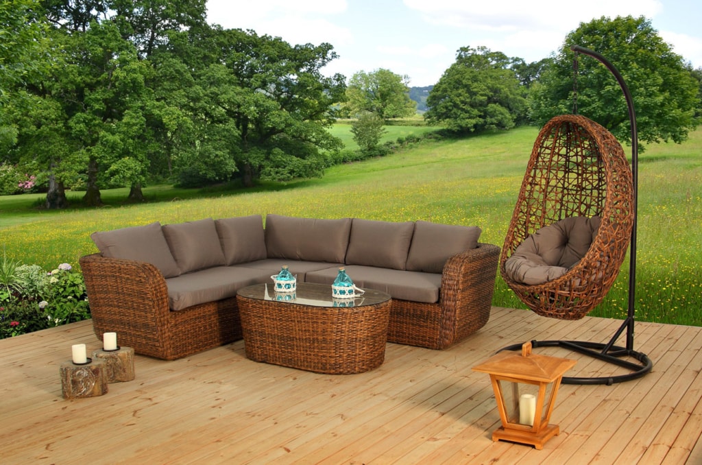 Gartensofa aus Polyrattan