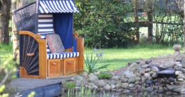 Strandkorb im Garten